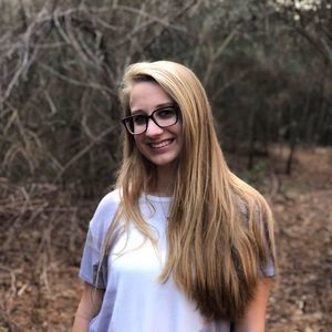 Meet your Posher, Deanna